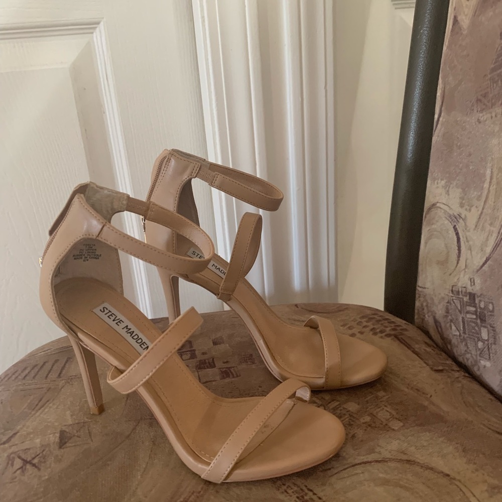 Steve Madden 3 strap sandals